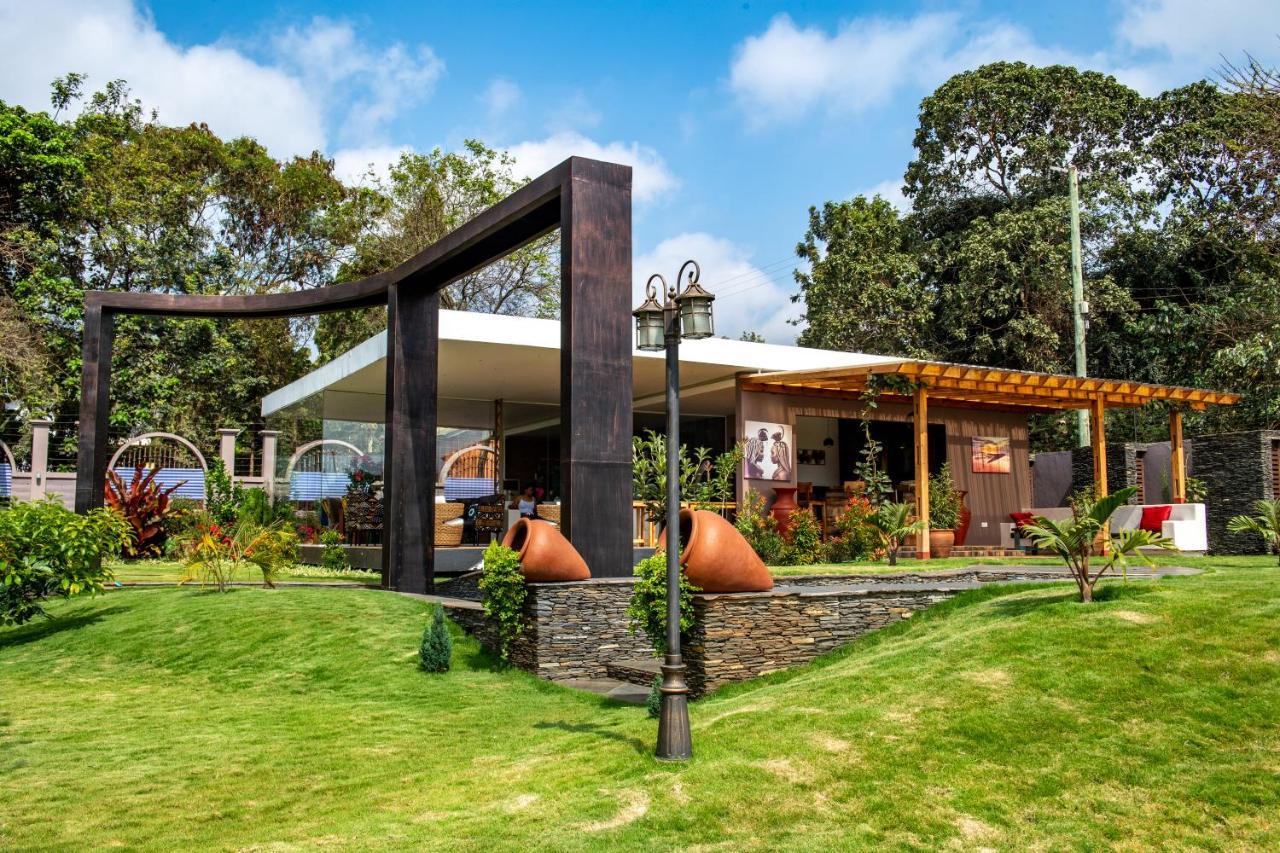 Kinga Homes Boutique Hotel モシ エクステリア 写真